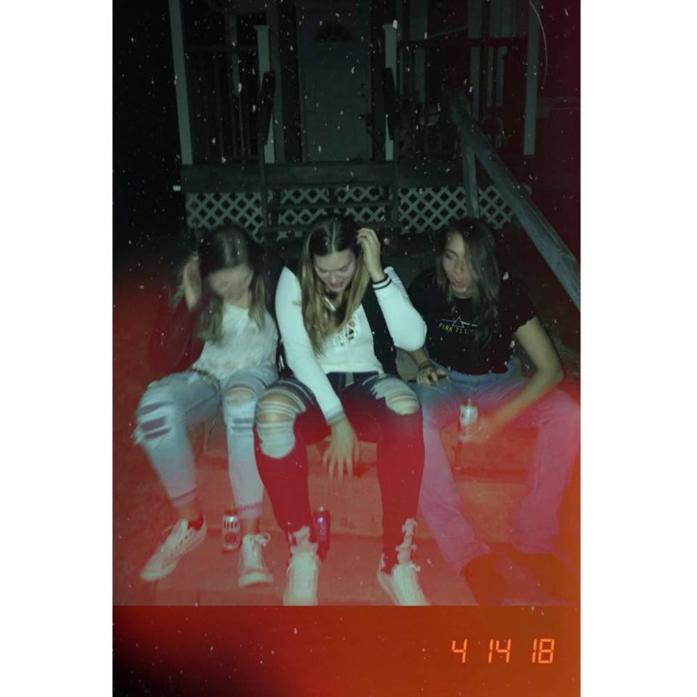 Meet your Posher, Kayla